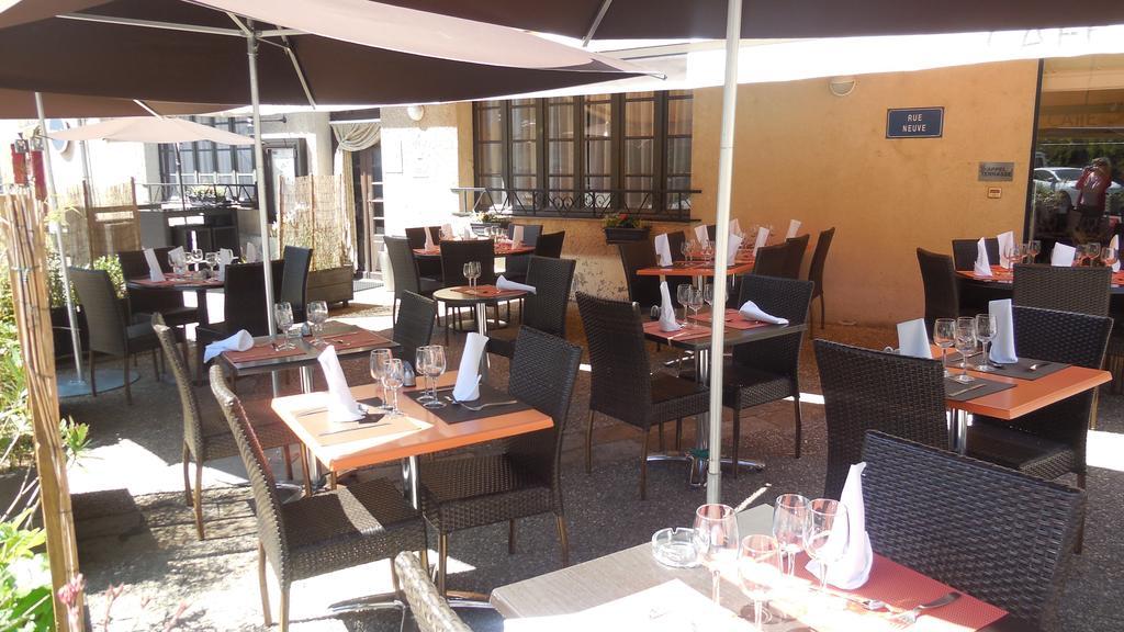 Logis Hotel Restaurant Des Voyageurs Pont-de-Salars Exterior foto